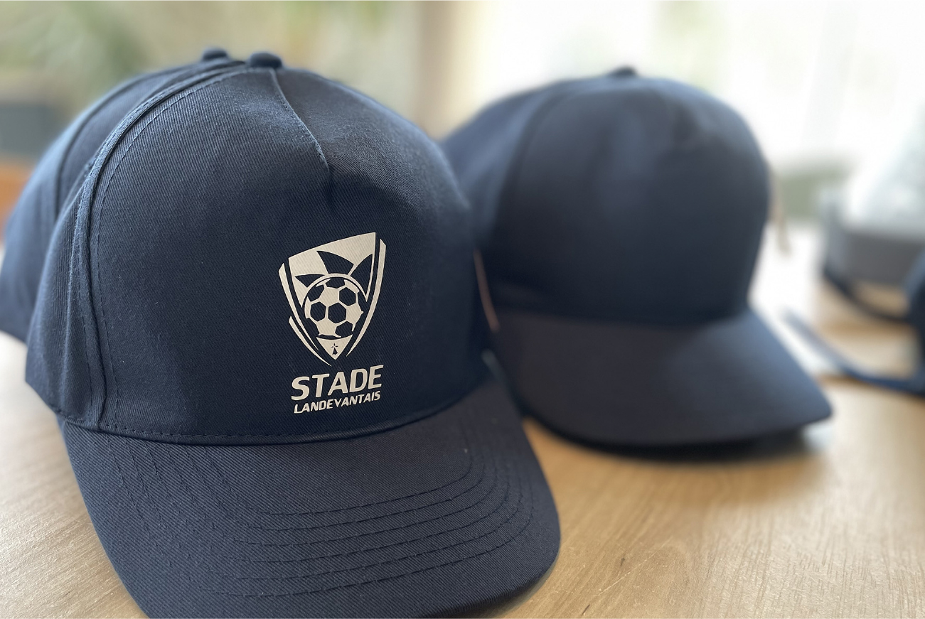 flocage casquette pour le club de foot Stade Landévantais dans le Morbihan